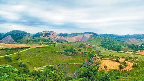 萍乡废弃矿山项目部分区域修复前